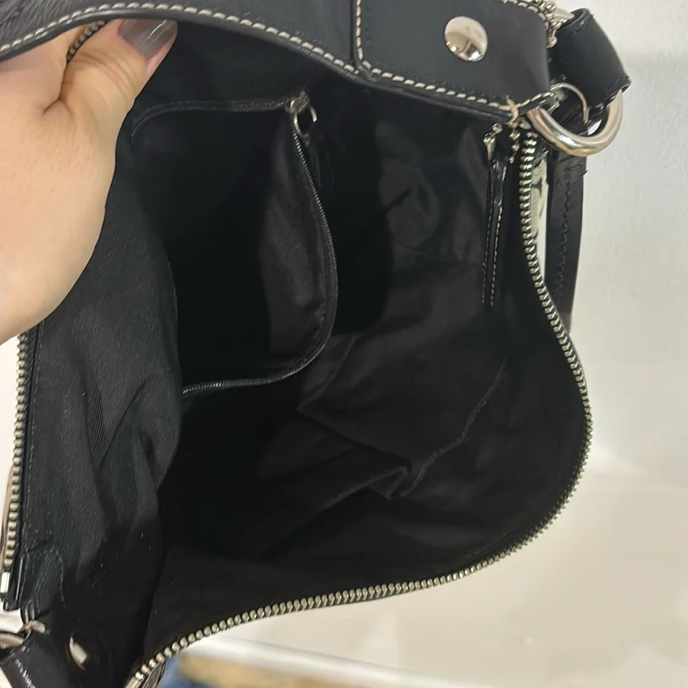 Coach leather purse - Picture 3 of 4